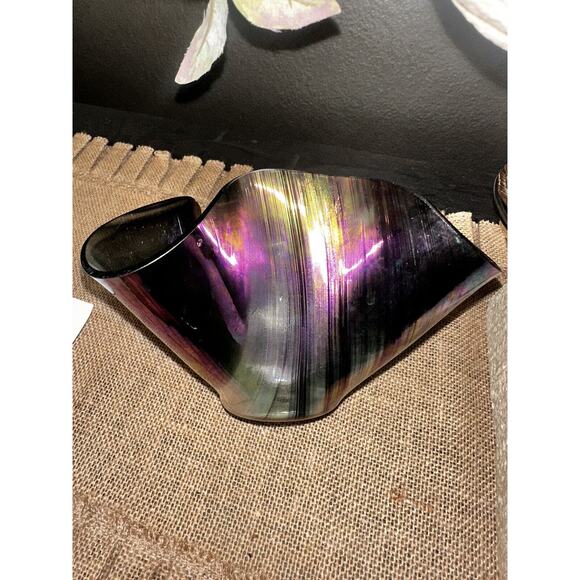 Vintage HAND BLOWN ART GLASS IRIDESCENT HANDKERCHIEF CANDLE HOLDER Vase EUC - Picture 2 of 16